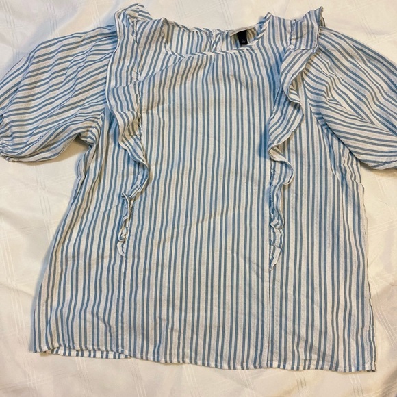 Peasant blouse- Universal Thread - Picture 2 of 2